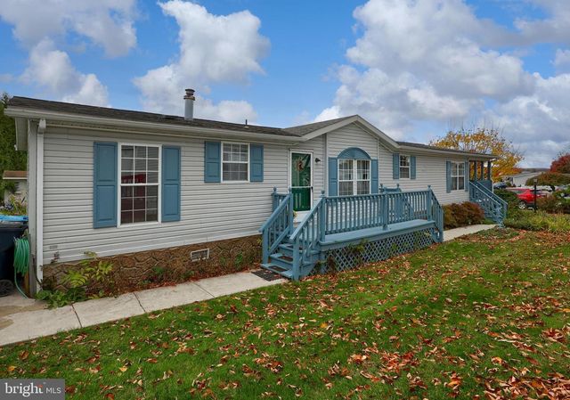 564 W CEDAR ST, Palmyra, PA 17078