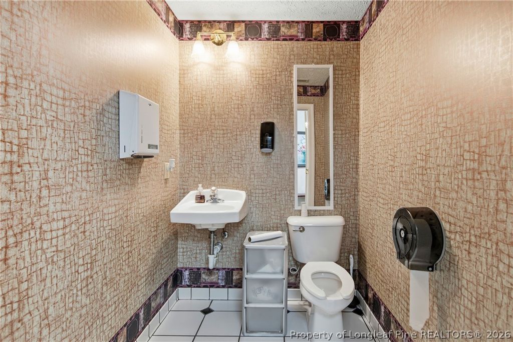 2577 Ravenhill Drive, Fayetteville, NC 28303 — photo 34