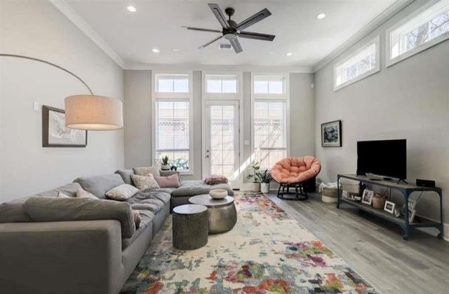 4630 Kermit Street B, Houston, TX 77009