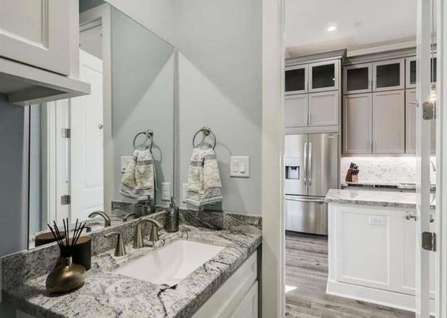 4630 Kermit Street B, Houston, TX 77009