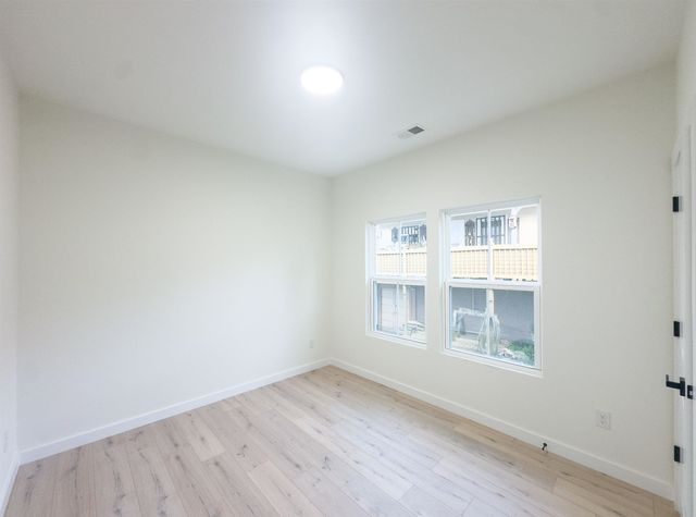193 W Wood Street, Spartanburg, SC 29303