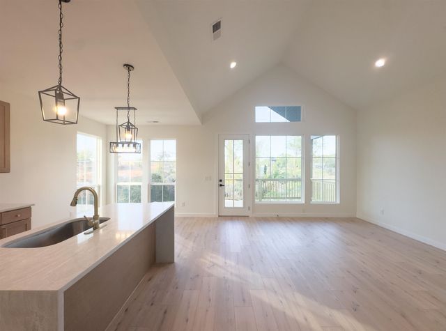 193 W Wood Street, Spartanburg, SC 29303