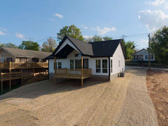 193 W Wood Street, Spartanburg, SC 29303