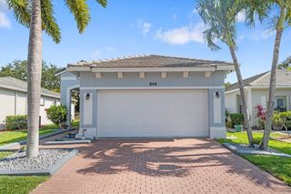 846 SW Rocky Bayou Terrace, Port St Lucie, FL 34986