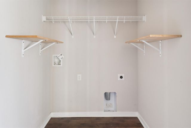 1016 35th Street SW, Altoona, IA 50009