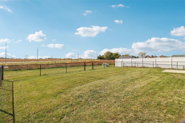 1016 35th Street SW, Altoona, IA 50009