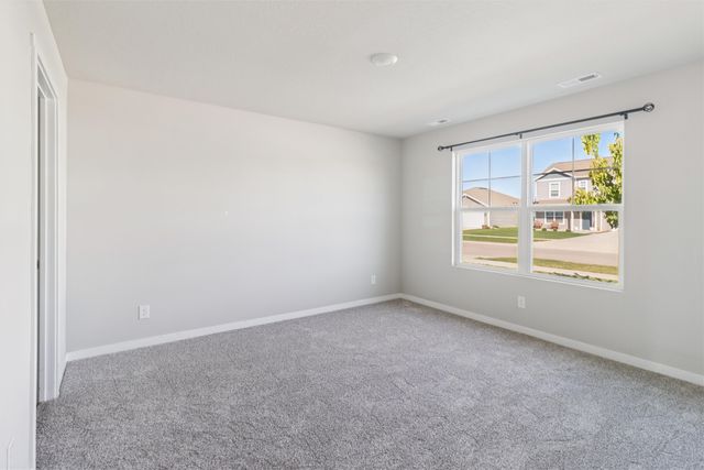 1016 35th Street SW, Altoona, IA 50009