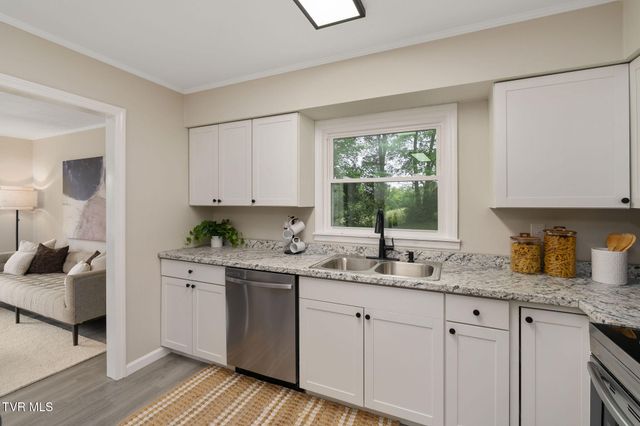 630 Briar Patch Lane, Greeneville, TN 37745