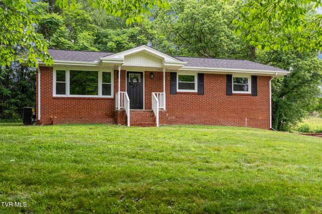 630 Briar Patch Lane, Greeneville, TN 37745