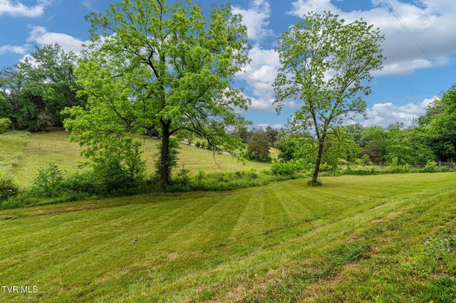 630 Briar Patch Lane, Greeneville, TN 37745