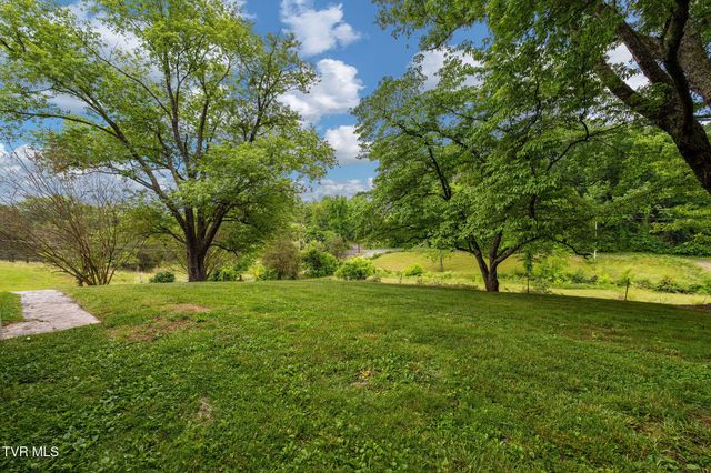 630 Briar Patch Lane, Greeneville, TN 37745