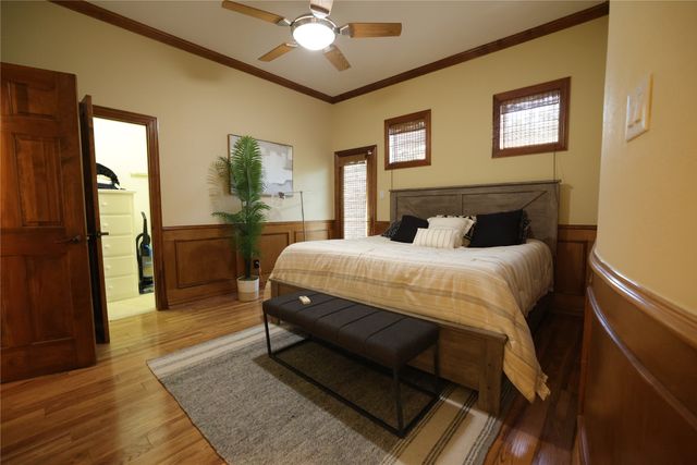 911 Walnut Falls Circle, Mansfield, TX 76063