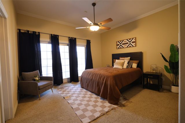 911 Walnut Falls Circle, Mansfield, TX 76063