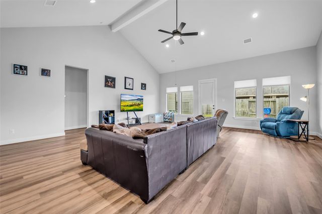 2502 Ocean Key Drive, Texas City, TX 77568
