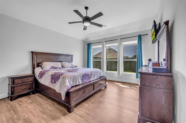 2502 Ocean Key Drive, Texas City, TX 77568