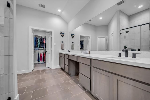 2502 Ocean Key Drive, Texas City, TX 77568