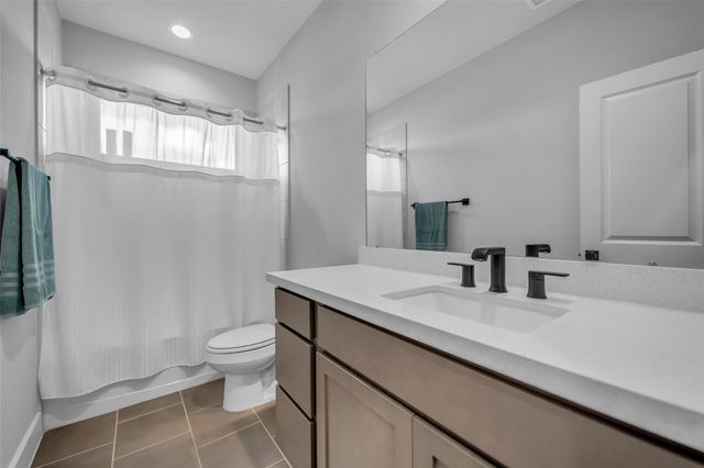 2502 Ocean Key Drive, Texas City, TX 77568