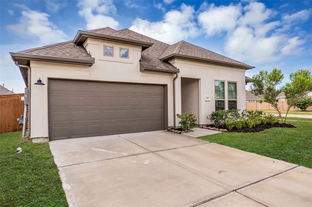 2502 Ocean Key Drive, Texas City, TX 77568