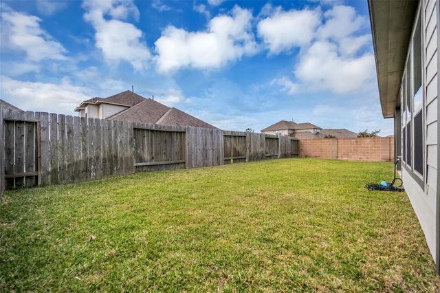 2502 Ocean Key Drive, Texas City, TX 77568