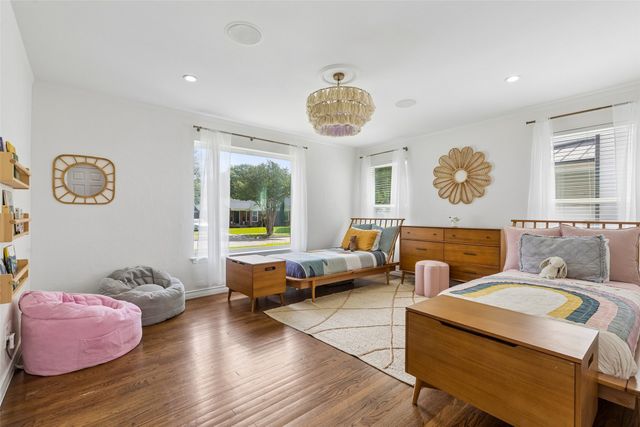 429 Parkhurst Drive, Dallas, TX 75218