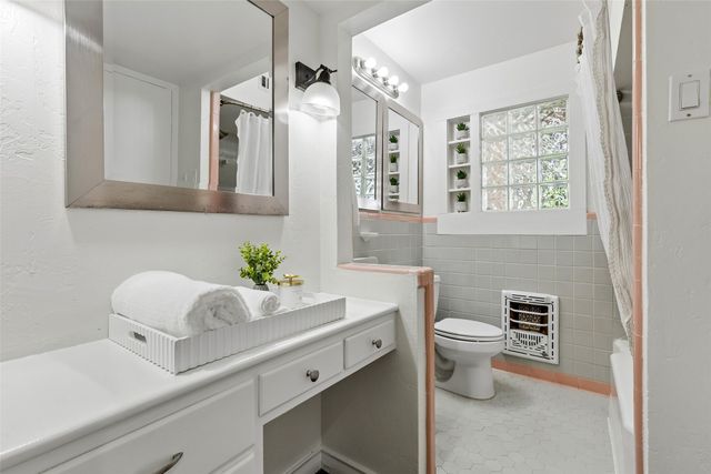 429 Parkhurst Drive, Dallas, TX 75218