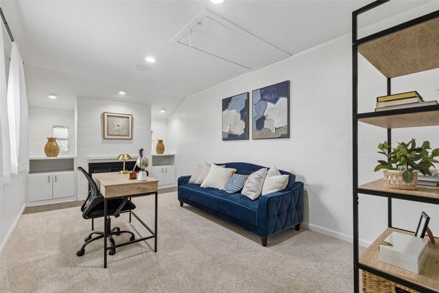 429 Parkhurst Drive, Dallas, TX 75218