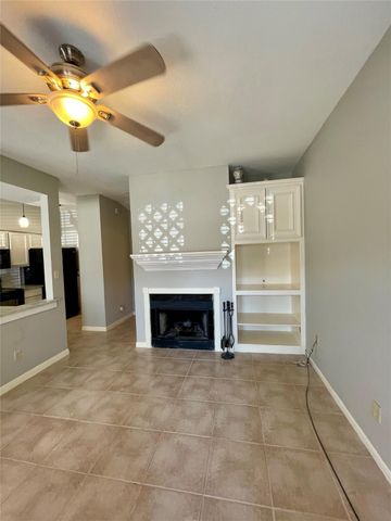 2121 El Paseo Street 1709, Houston, TX 77054