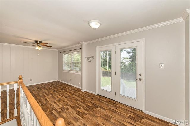 2022 Dawson Drive, St Charles, MO 63301