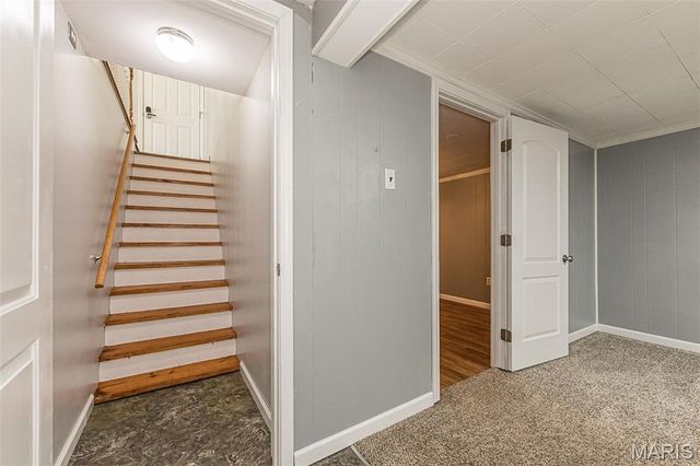 2022 Dawson Drive, St Charles, MO 63301