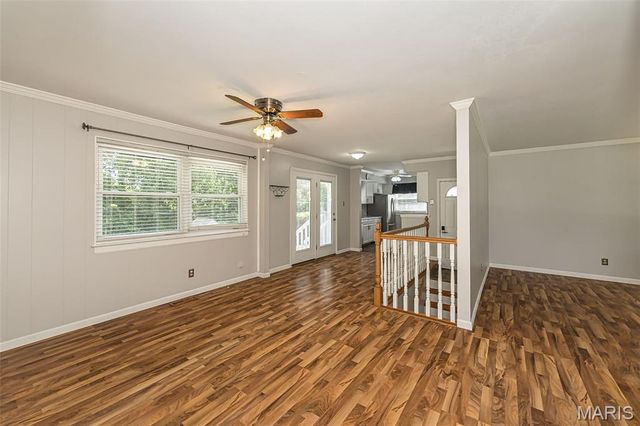 2022 Dawson Drive, St Charles, MO 63301