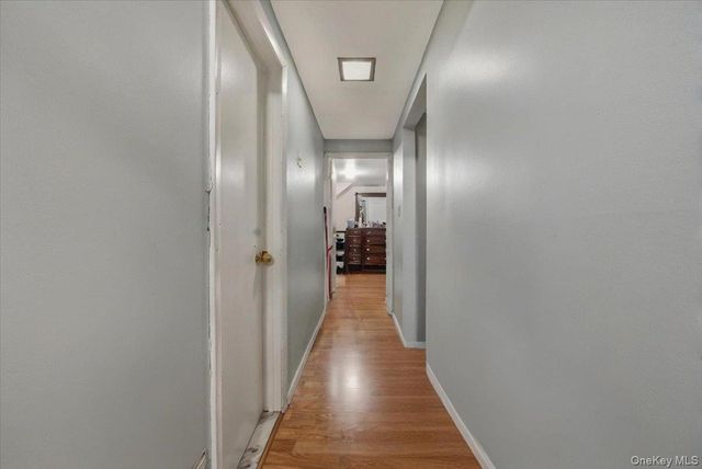 11 Crescent Street, Oyster Bay, NY 11801