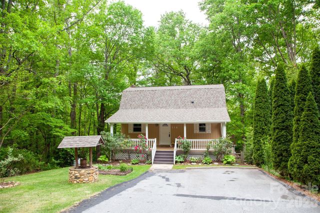 116 Vehorn Road, Fairview, NC 28730