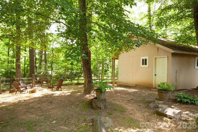 116 Vehorn Road, Fairview, NC 28730