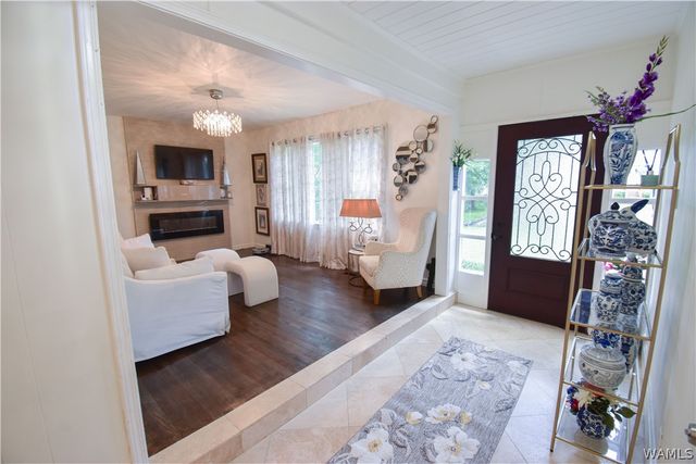 4 Stine, Tuscaloosa, AL 35405
