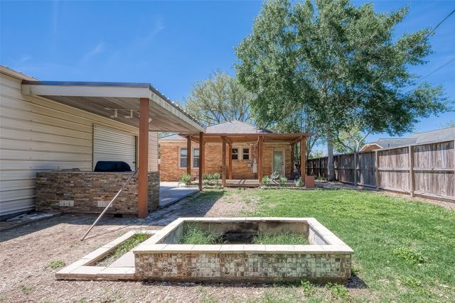 1309 2nd Street, Rosenberg, TX 77471