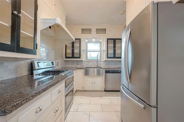 1309 2nd Street, Rosenberg, TX 77471