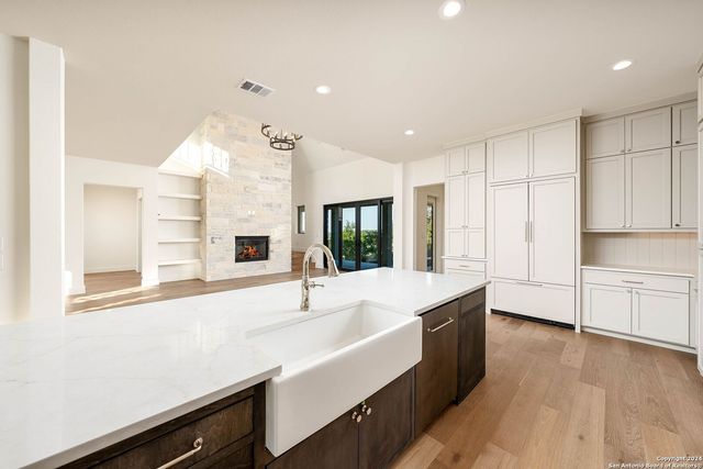 24102 Shelton Spg, San Antonio, TX 78255