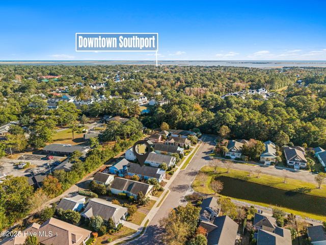 828 Cades Trail, Southport, NC 28461