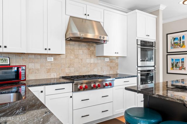 828 Cades Trail, Southport, NC 28461