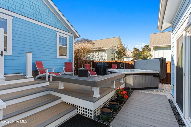 828 Cades Trail, Southport, NC 28461