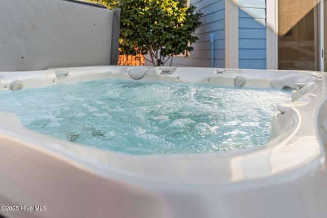 828 Cades Trail, Southport, NC 28461