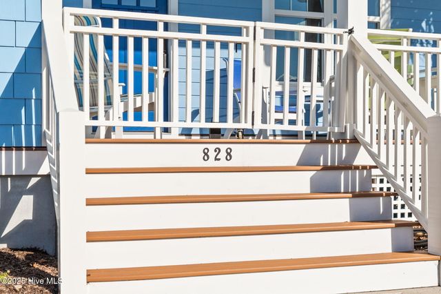 828 Cades Trail, Southport, NC 28461