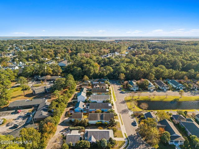 828 Cades Trail, Southport, NC 28461