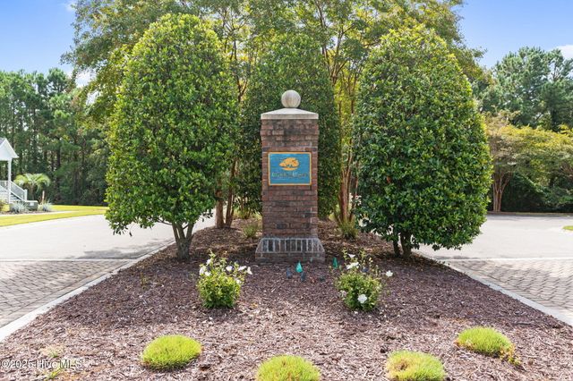 828 Cades Trail, Southport, NC 28461