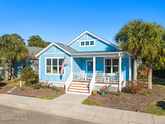 828 Cades Trail, Southport, NC 28461