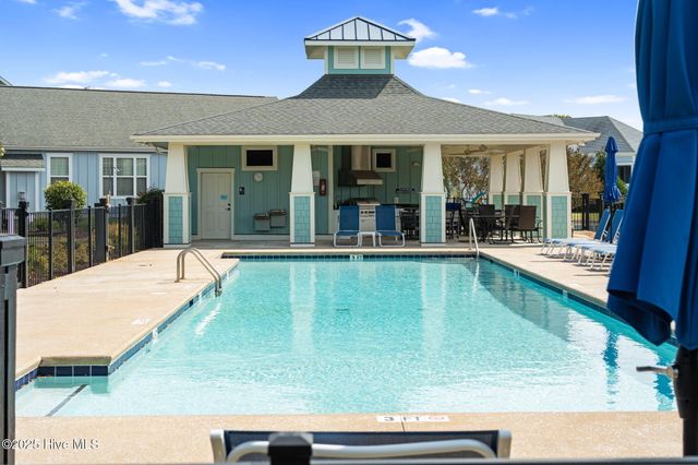 828 Cades Trail, Southport, NC 28461