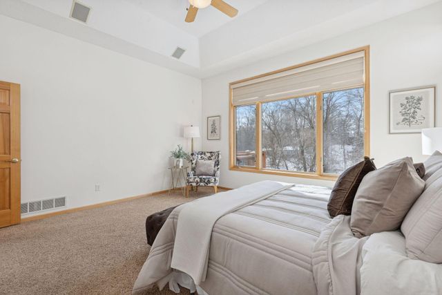 9363 Tewsbury Gate N, Maple Grove, MN 55311