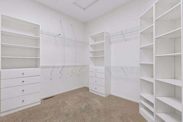 9363 Tewsbury Gate N, Maple Grove, MN 55311