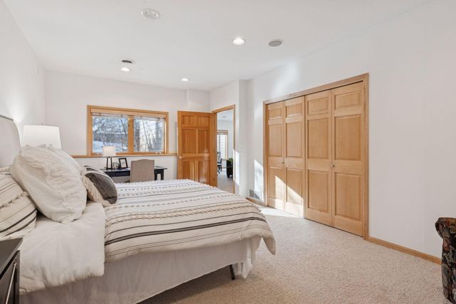 9363 Tewsbury Gate N, Maple Grove, MN 55311