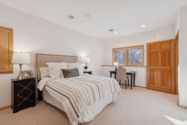 9363 Tewsbury Gate N, Maple Grove, MN 55311